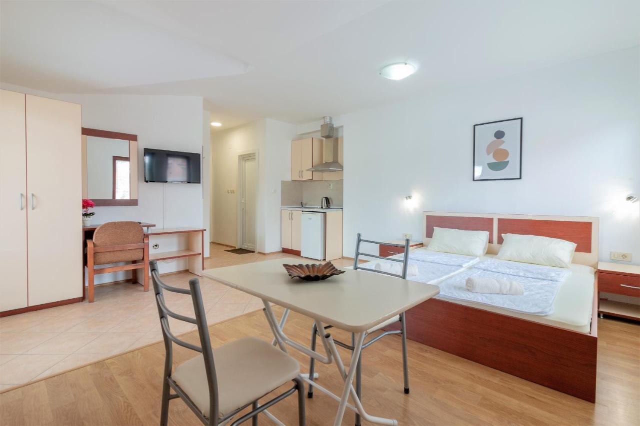 Apartments Serafimoski オフリド エクステリア 写真